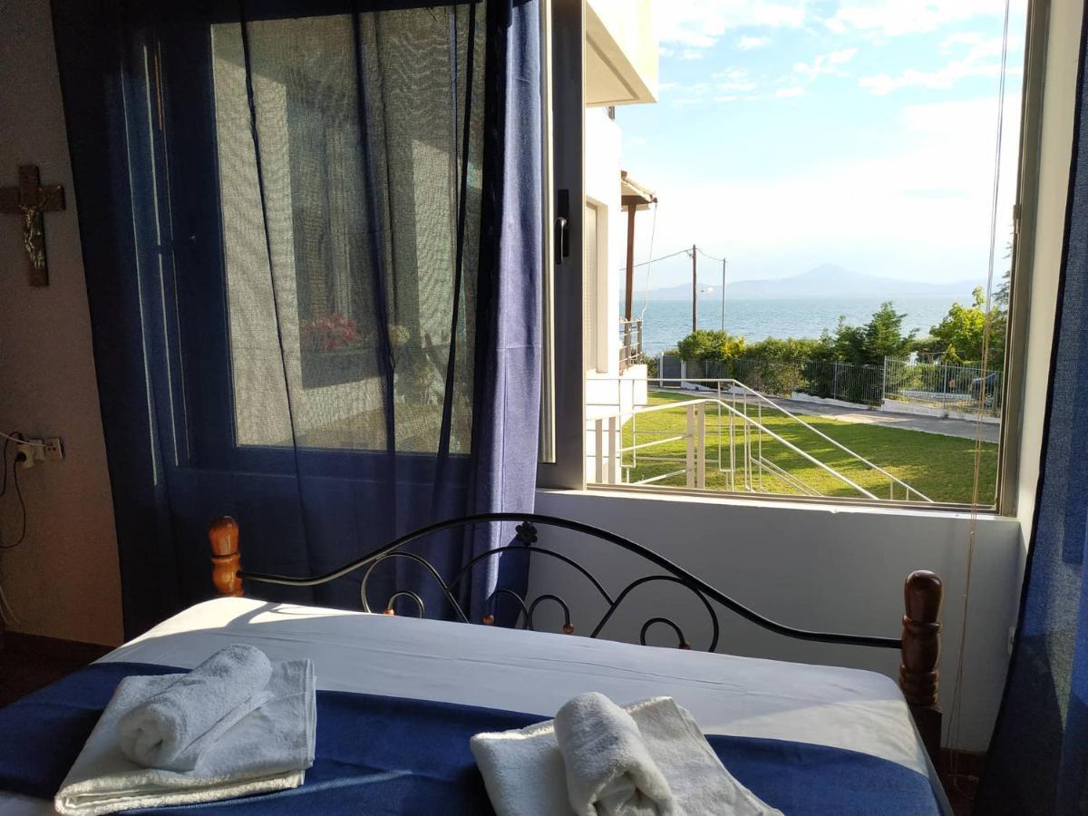 Beautiful House By The Sea,Loutraki Skaloma. 빌라 외부 사진
